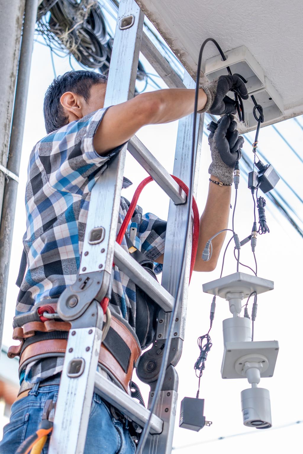 CCTV outdoor installation 2